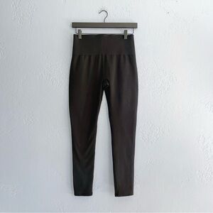 Spanx Legging Black Soft Size Medium